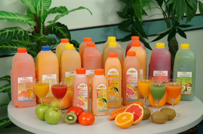 ماشین پر کردن خودکار گرم برای بطری های شیشه ای ماشین پر کردن آبمیوه در مقیاس کوچک بطری های نوشیدنی خانگی ماشین پر کردن مایع