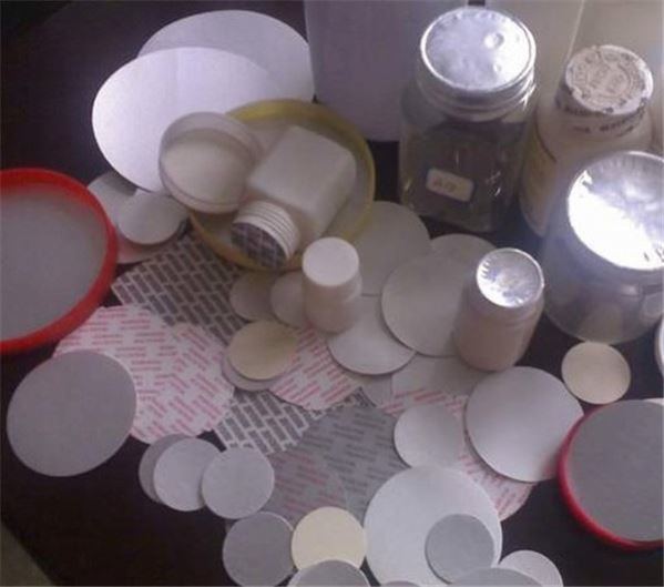 5000 عدد/بسته فویل آلومینیومی برای دستگاه پلمپ القایی / آستر فویل آلومینیومی برای درب بطری