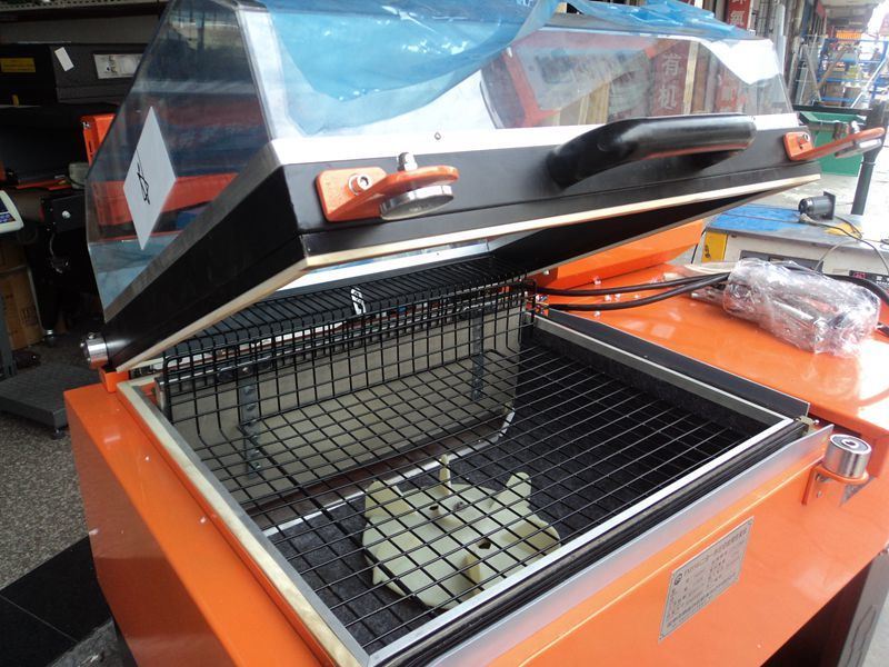 دستگاه بسته‌بندی کوچک کارتن/بطری 2 در 1 با برش و شیرینگ/دستگاه شیرینگ با بسته‌بندی جعبه چوبی